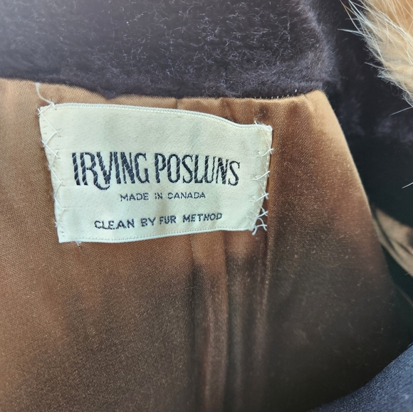 1970s Red Fox Fur Trimmed Coat with Belt - Picture 9 of 15